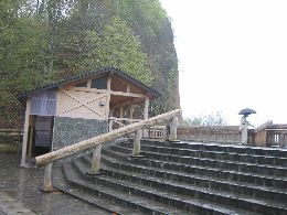 瞰湖台