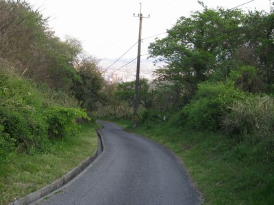 近見山ドライブウェー 山頂駐車場の下