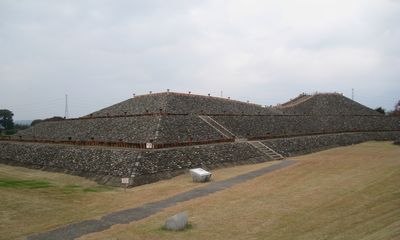 上毛野はにわの里公園 八幡塚古墳