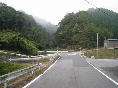 作木一般農道 三次市作木町森山西 県道437号との十字路