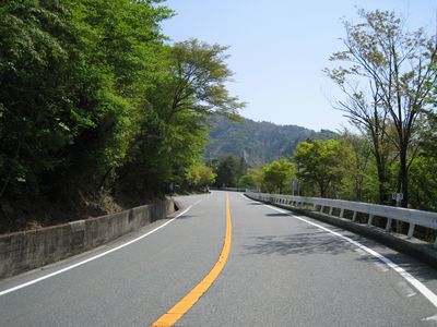 芦有ドライブウェイ 北摂展望台の南