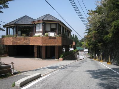 天覧台の駐車場入口