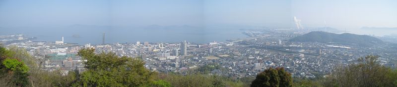 青ノ山山頂広場より