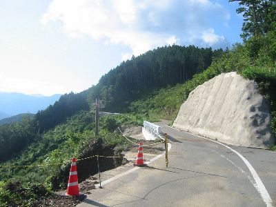 諸塚山スカイライン 林道九郎山線 九郎山の北