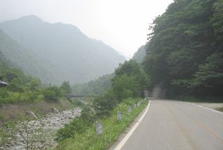 長野県道326号 槍ヶ岳線 葛温泉付近