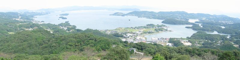 八人ヶ岳公園 展望台より 大村湾