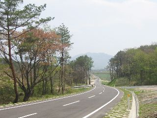 県道422号 蒜山高原線 東の方の2車線区間