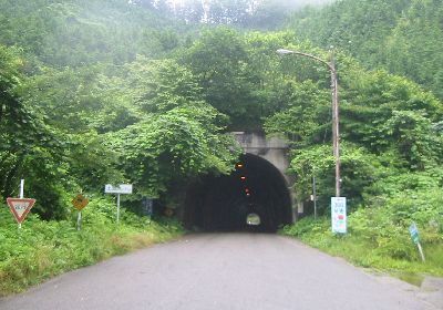 群馬・埼玉県道71号高崎神流秩父線 土坂トンネル
