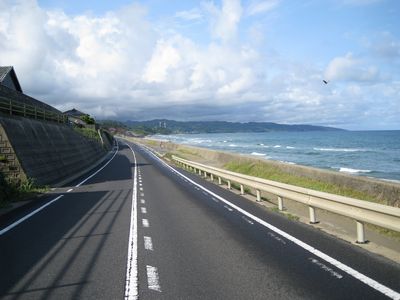 くにびき海岸道路 出雲市湖陵町大池