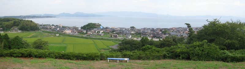 造山古墳 眺望の広場より 中海