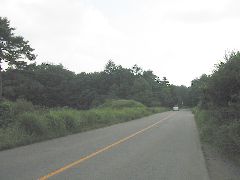 xm{@R