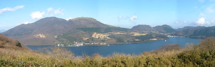 山伏峠から望む芦ノ湖