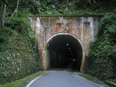 鳥取県道40号智頭用瀬線 板井原隧道