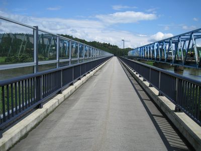 古口大橋自歩道橋